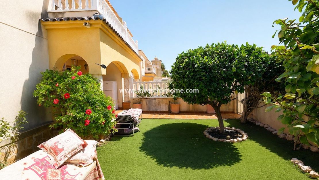 Verkoop - Appartement - Orihuela Costa - Costa Blanca