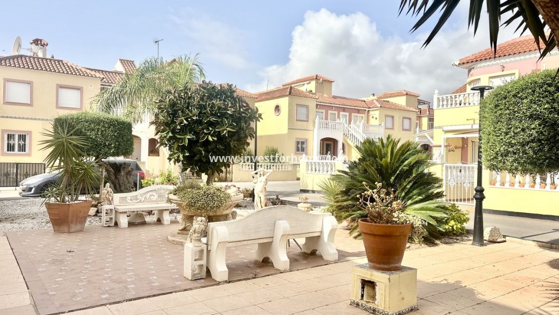 Verkoop - Appartement - Orihuela Costa - Costa Blanca