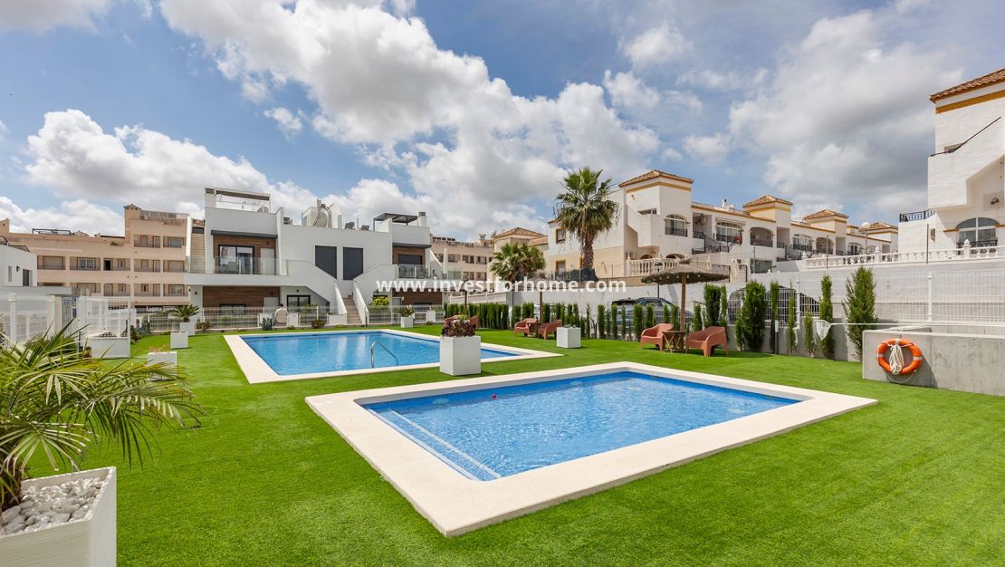 Verkoop - Appartement - Orihuela Costa - Entre Naranjos Vistabella Golf