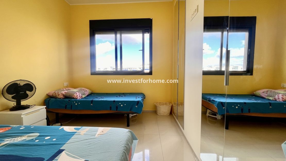 Verkoop - Appartement - Orihuela Costa - Inland