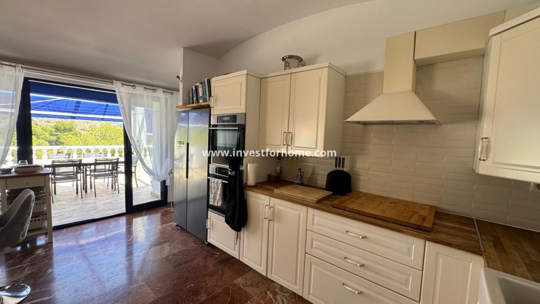 Verkoop - Appartement - Orihuela Costa - Inland