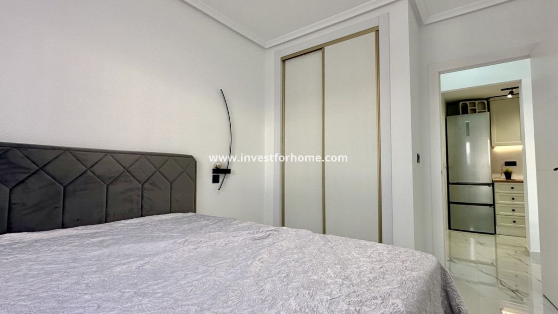 Verkoop - Appartement - Orihuela Costa - Inland