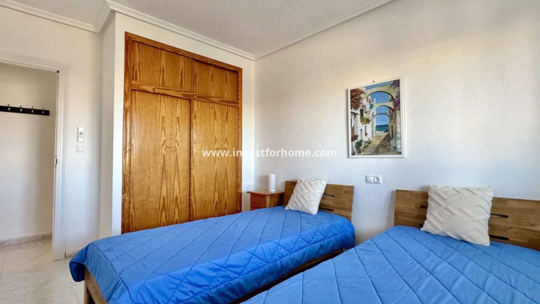 Verkoop - Appartement - Orihuela Costa - Inland