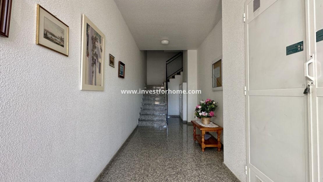 Verkoop - Appartement - Orihuela Costa - Inland