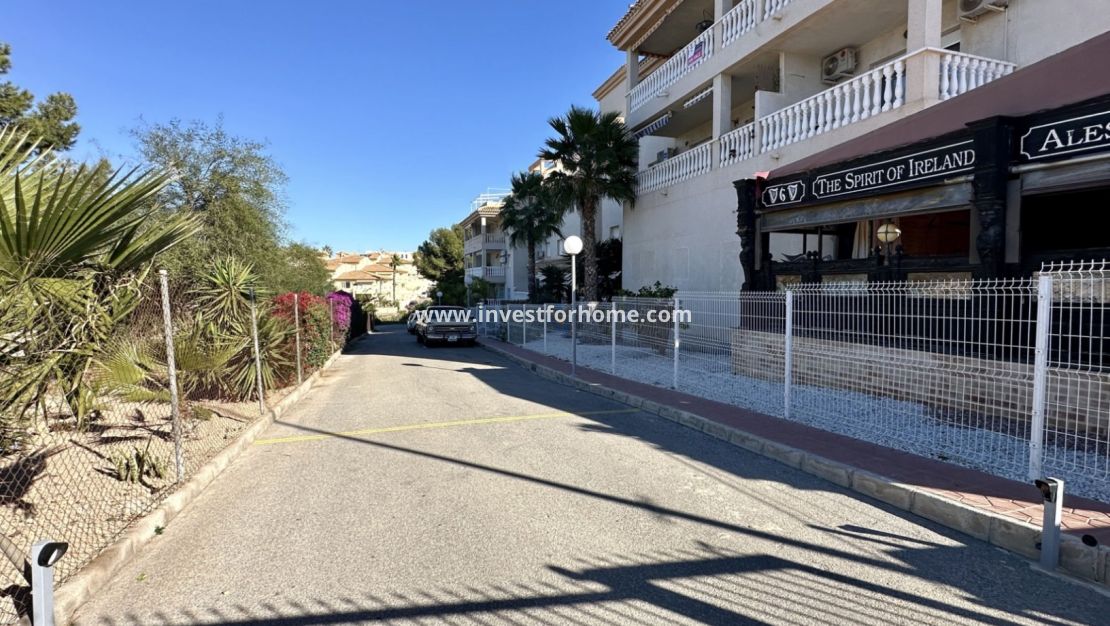 Verkoop - Appartement - Orihuela Costa - Inland
