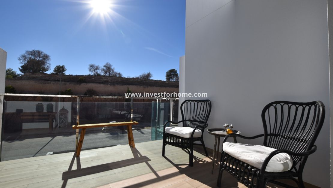 Verkoop - Appartement - Orihuela Costa - Inland