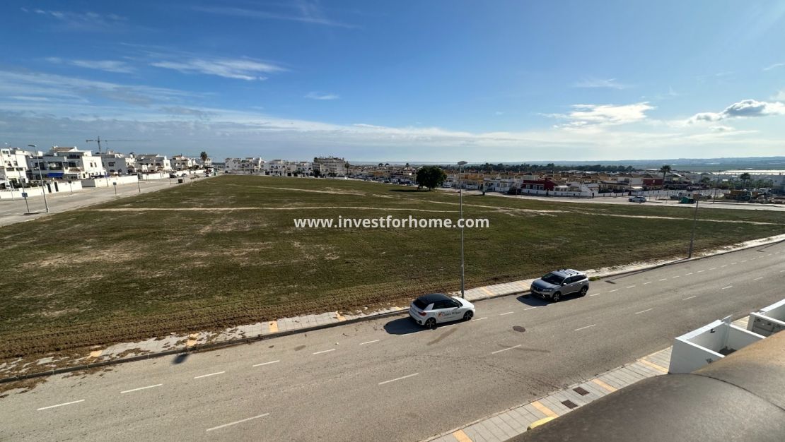 Verkoop - Appartement - Orihuela Costa - Inland