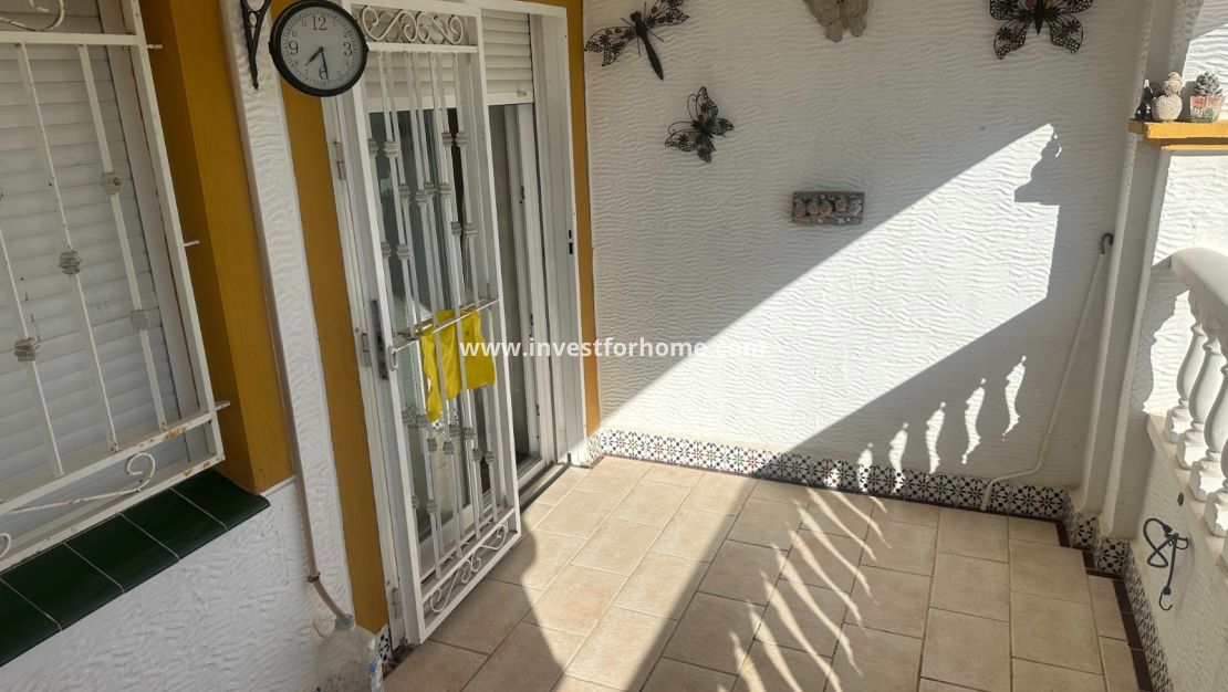 Verkoop - Appartement - Orihuela Costa - Inland