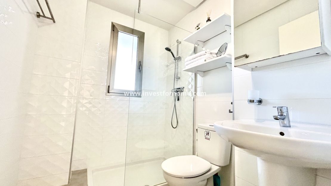 Verkoop - Appartement - Orihuela Costa - Inland