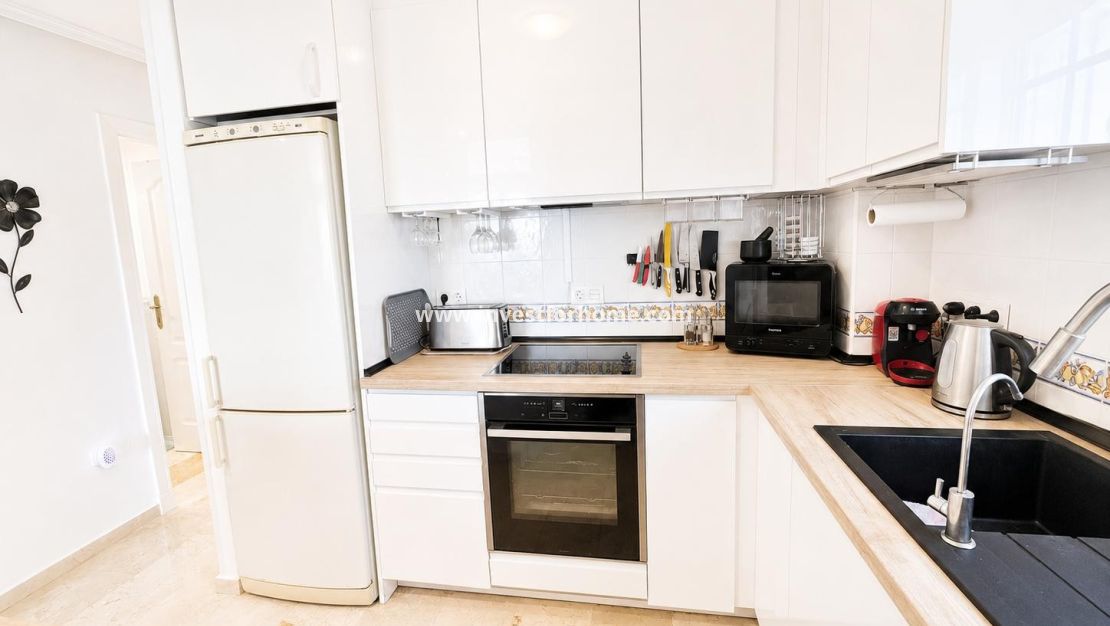 Verkoop - Appartement - Orihuela Costa - Inland