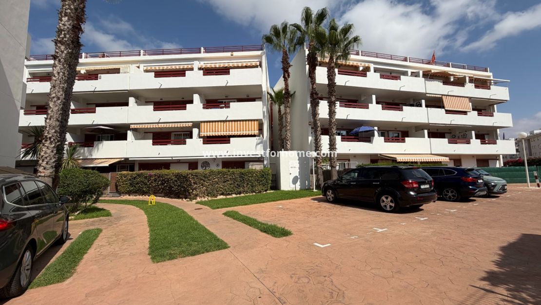 Verkoop - Appartement - Orihuela Costa - Inland