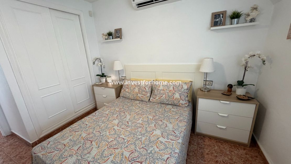 Verkoop - Appartement - Orihuela Costa - Inland