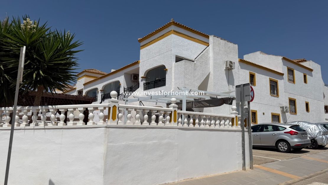 Verkoop - Appartement - Orihuela Costa - Inland