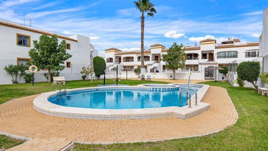 Verkoop - Appartement - Orihuela Costa - Inland