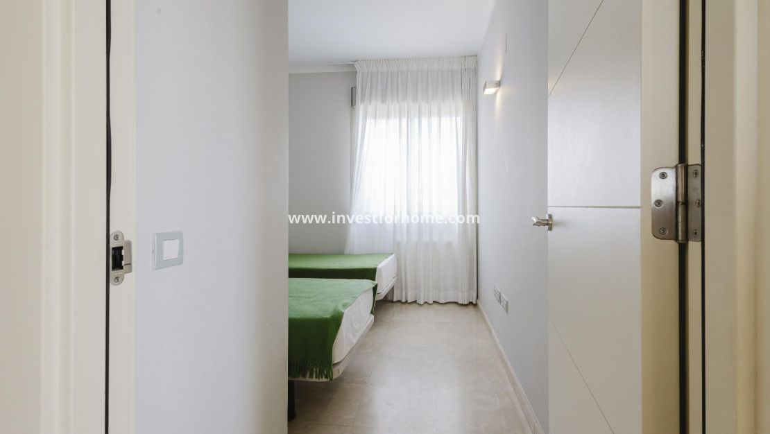 Verkoop - Appartement - Orihuela Costa - Las colinas golf