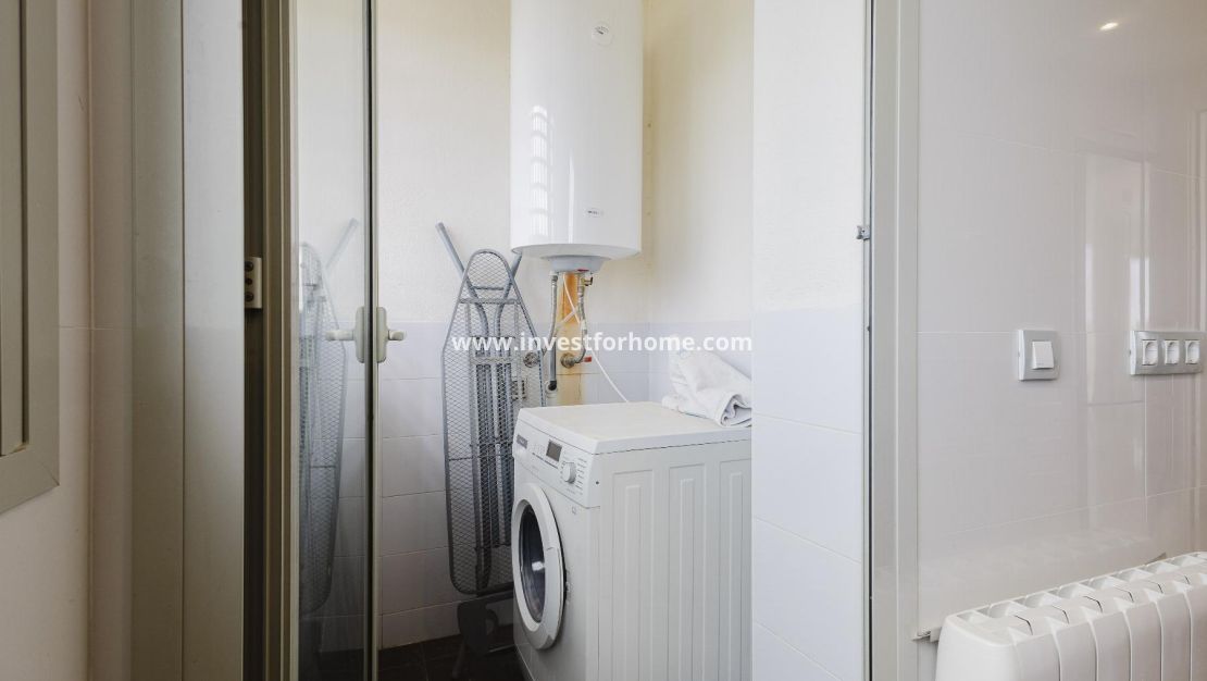 Verkoop - Appartement - Orihuela Costa - Las Colinas Golf