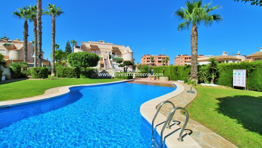 Verkoop - Appartement - Orihuela Costa - Pau 8