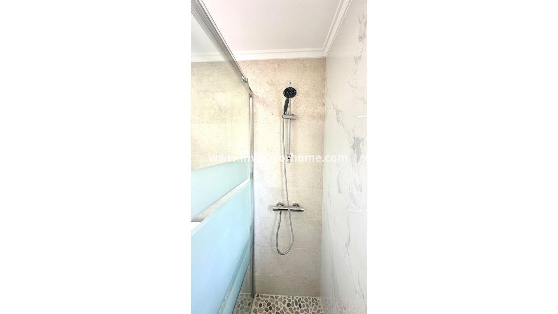 Verkoop - Appartement - Orihuela Costa - Playa Flamenca