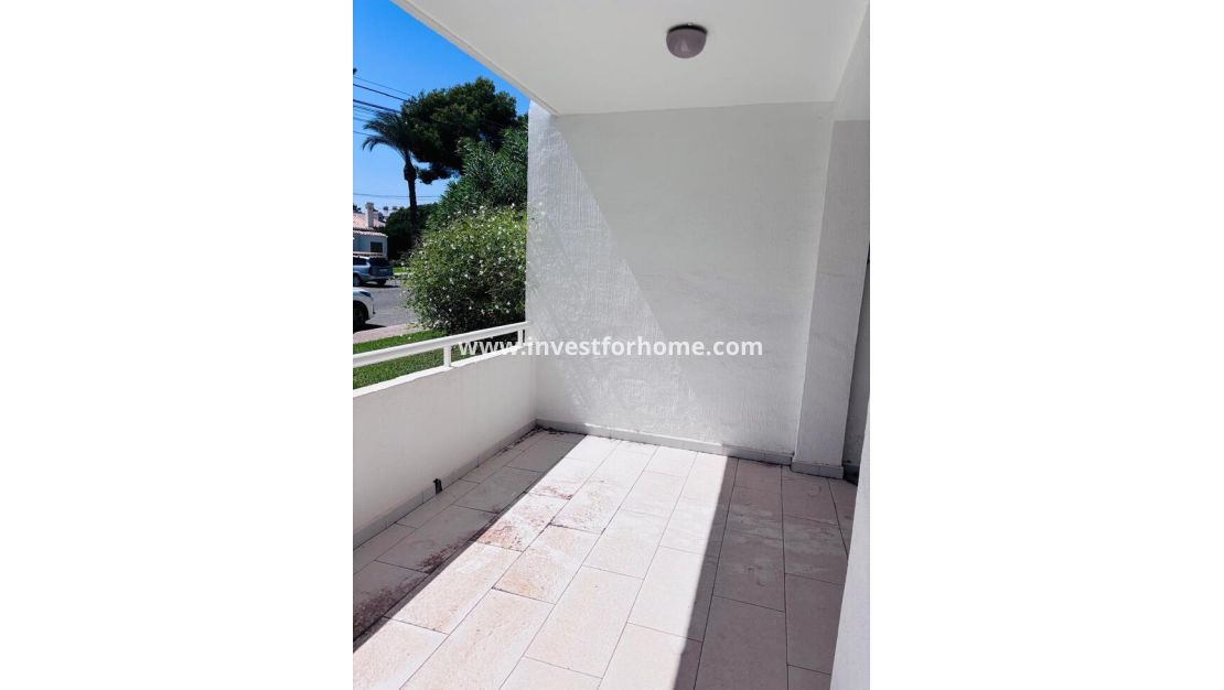 Verkoop - Appartement - Orihuela Costa - Villamartín
