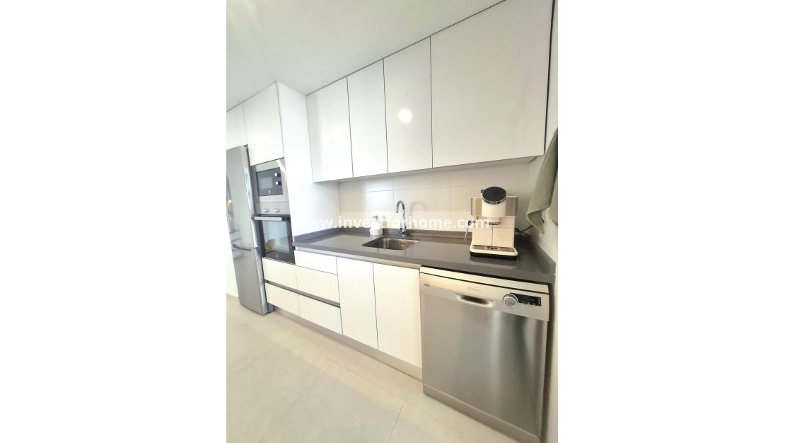 Verkoop - Appartement - Orihuela Costa - Villamartín