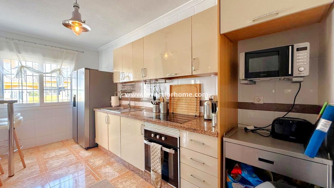 Verkoop - Appartement - Orihuela Costa - Villamartín