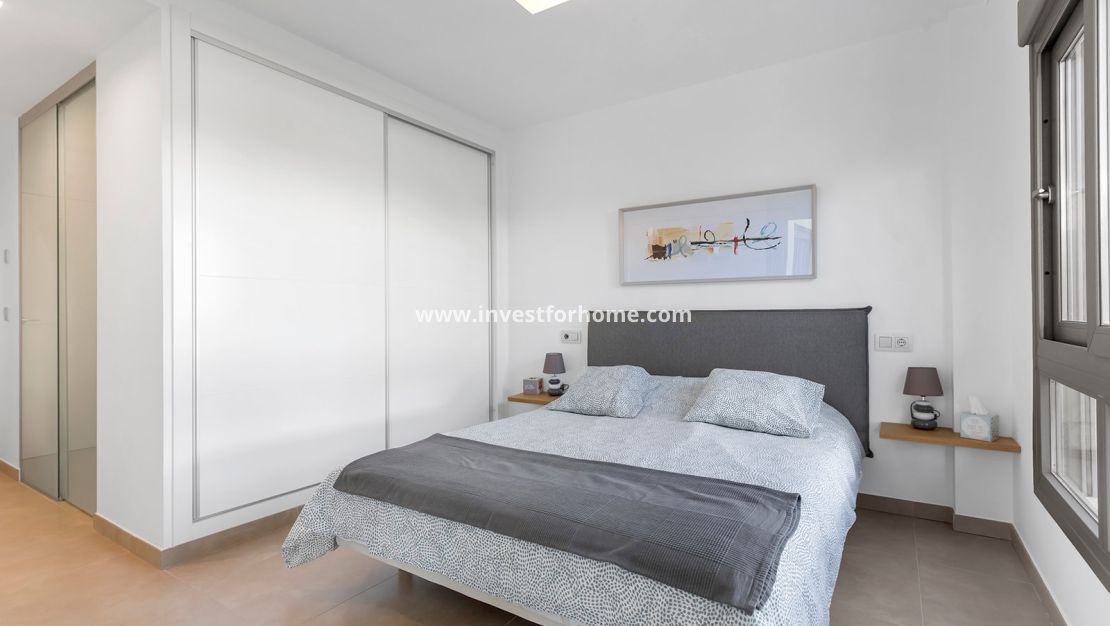 Verkoop - Appartement - Orihuela Costa - Vistabella Golf