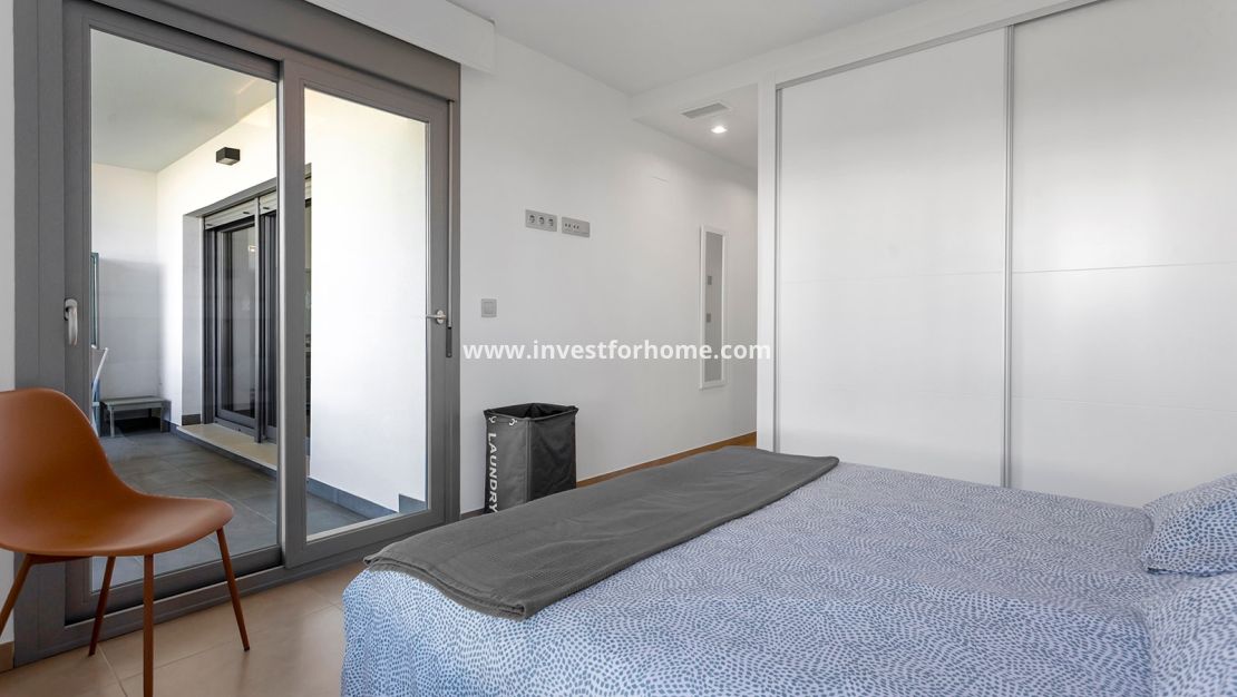 Verkoop - Appartement - Orihuela Costa - Vistabella Golf
