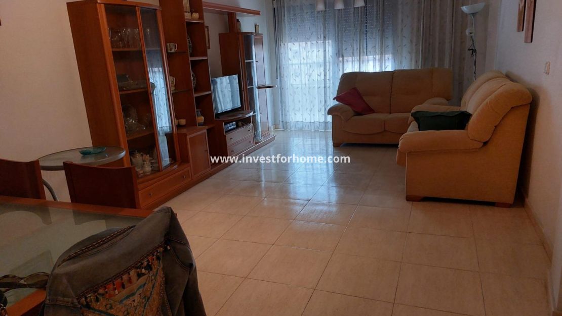 Verkoop - Appartement - Orihuela Costa - Zona Centro