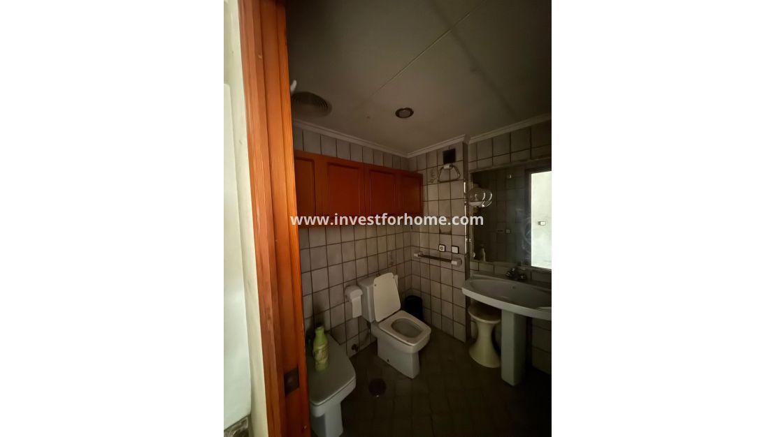 Verkoop - Appartement - Orihuela Costa - Zona Centro