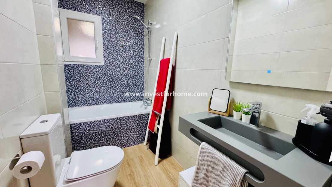 Verkoop - Appartement - Pilar de la Horadada - Zona Pueblo