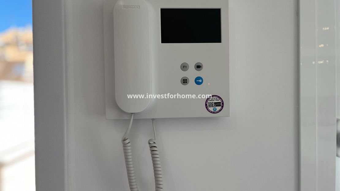 Verkoop - Appartement - Torrevieja - aguas nuevas