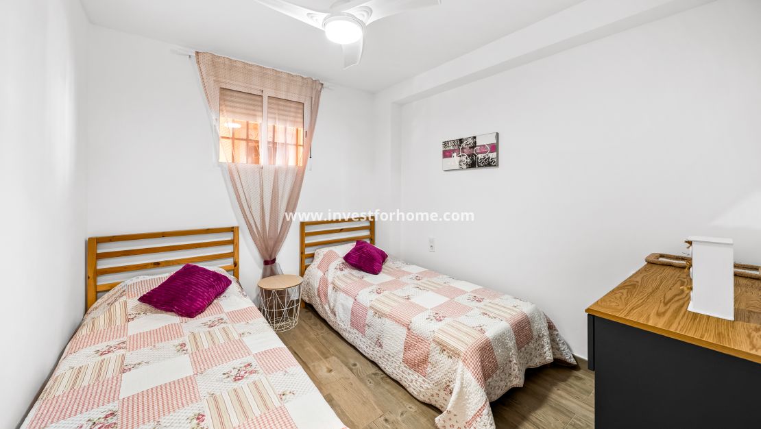 Verkoop - Appartement - Torrevieja - Cabo Cervera