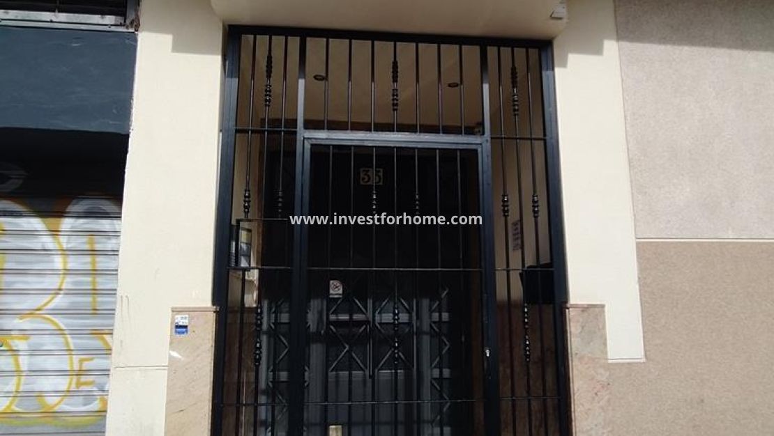Verkoop - Appartement - Torrevieja - CASCO URBANO