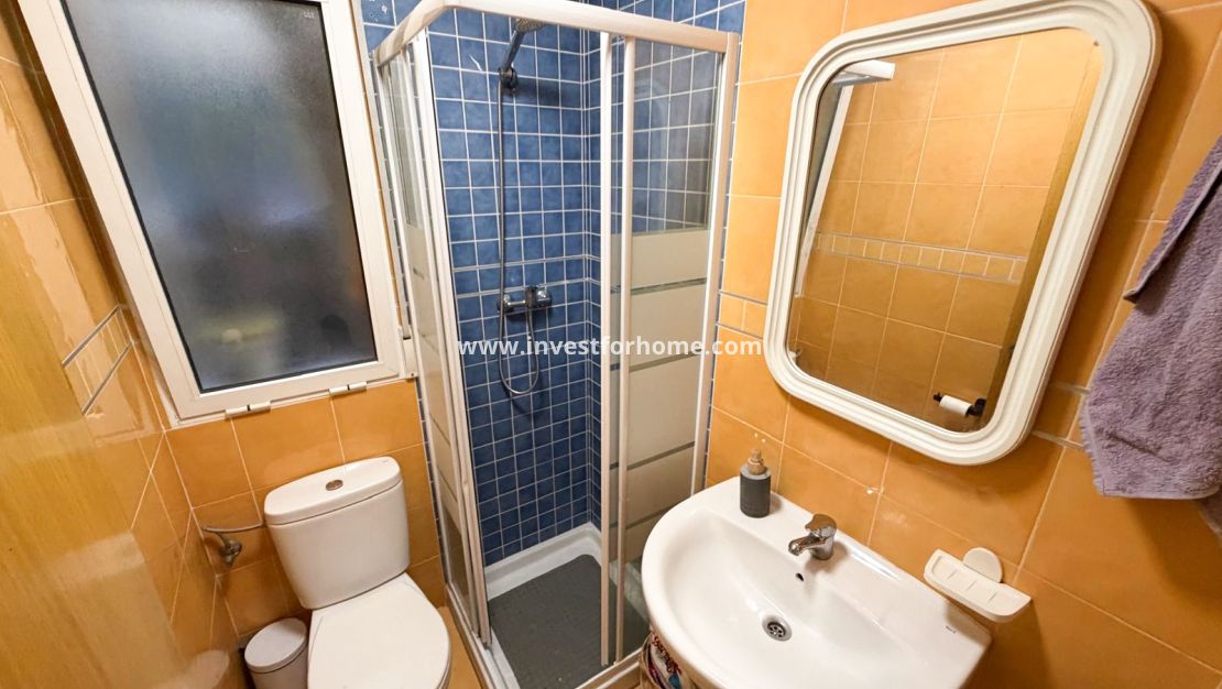 Verkoop - Appartement - Torrevieja - Center