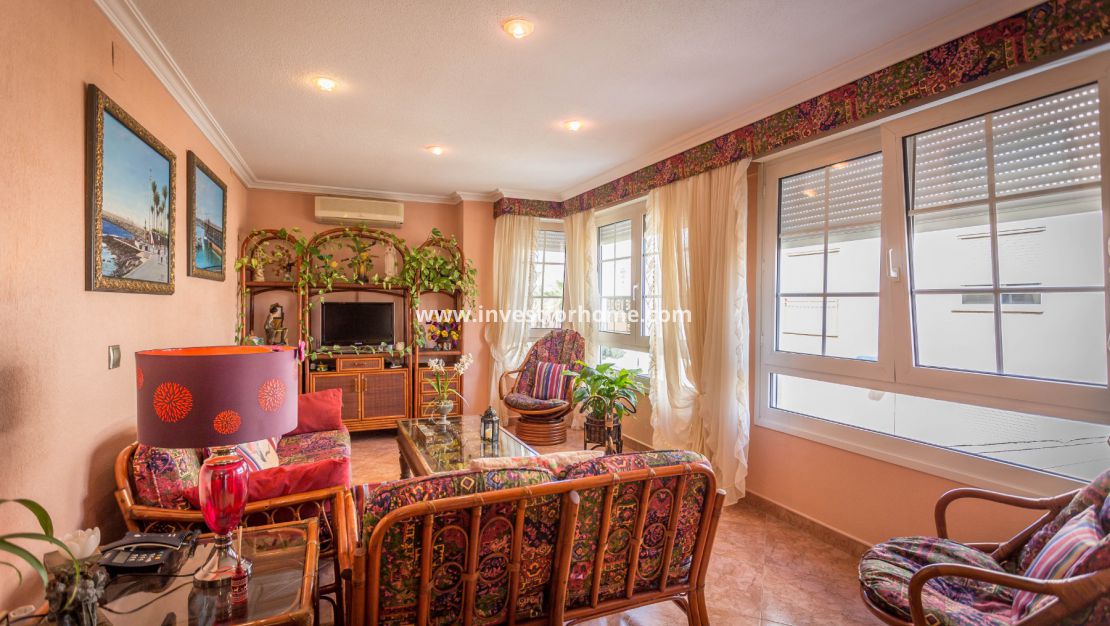 Verkoop - Appartement - Torrevieja - Centro