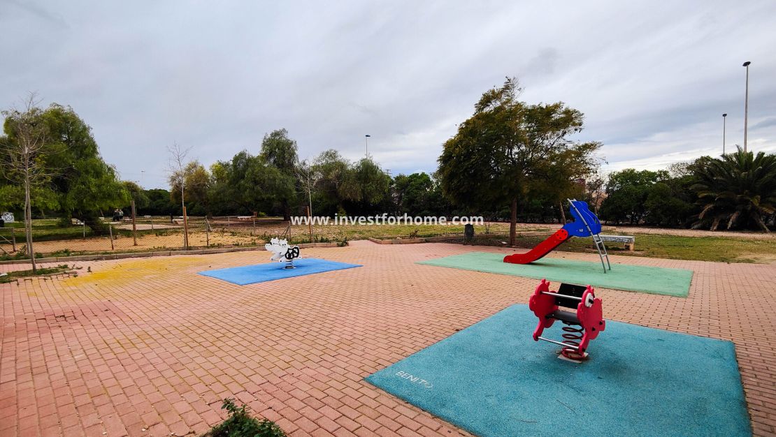 Verkoop - Appartement - Torrevieja - Centro