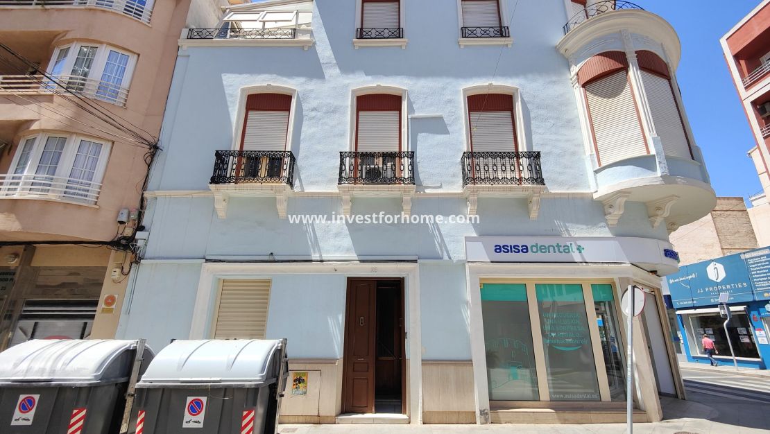 Verkoop - Appartement - Torrevieja - Centro