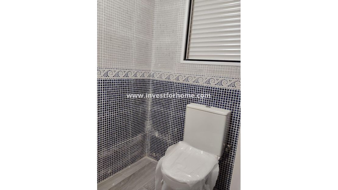 Verkoop - Appartement - Torrevieja - Centro