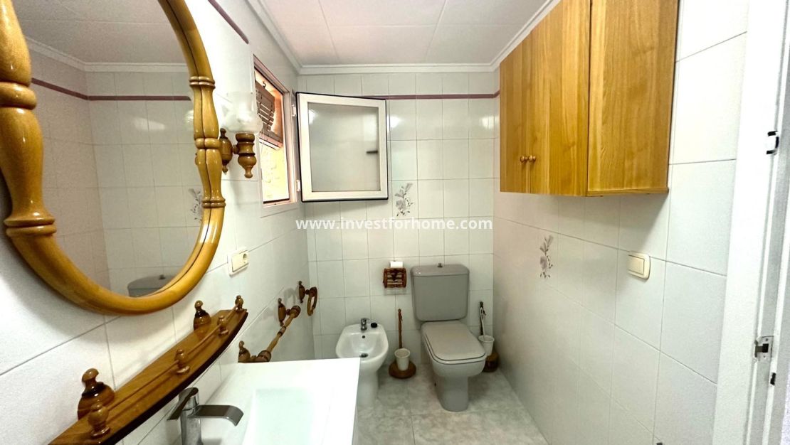 Verkoop - Appartement - Torrevieja - Centro