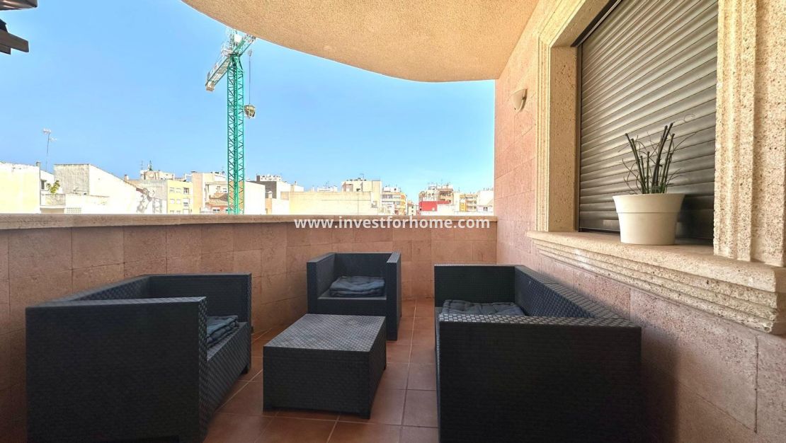 Verkoop - Appartement - Torrevieja - Centro
