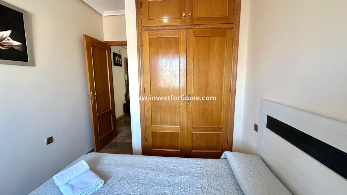 Verkoop - Appartement - Torrevieja - Centro