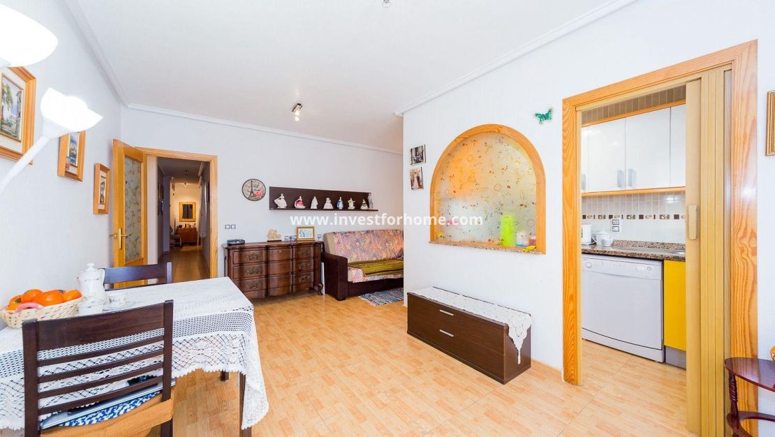 Verkoop - Appartement - Torrevieja - Centro