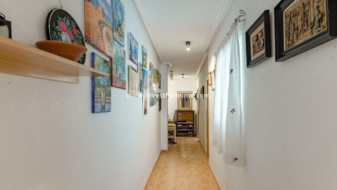 Verkoop - Appartement - Torrevieja - Centro