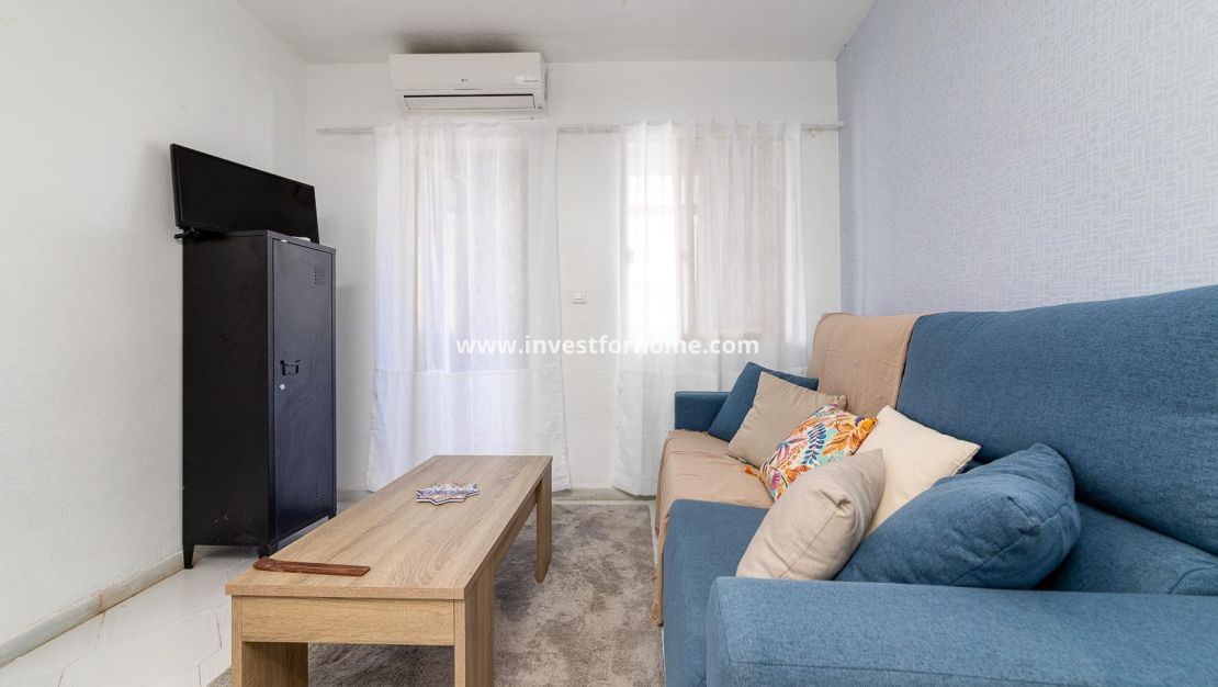 Verkoop - Appartement - Torrevieja - Centro