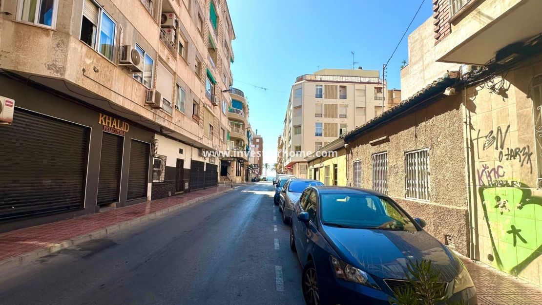 Verkoop - Appartement - Torrevieja - Centro