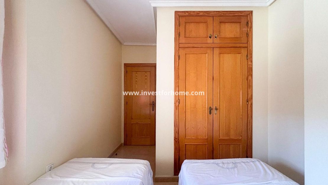 Verkoop - Appartement - Torrevieja - Centro