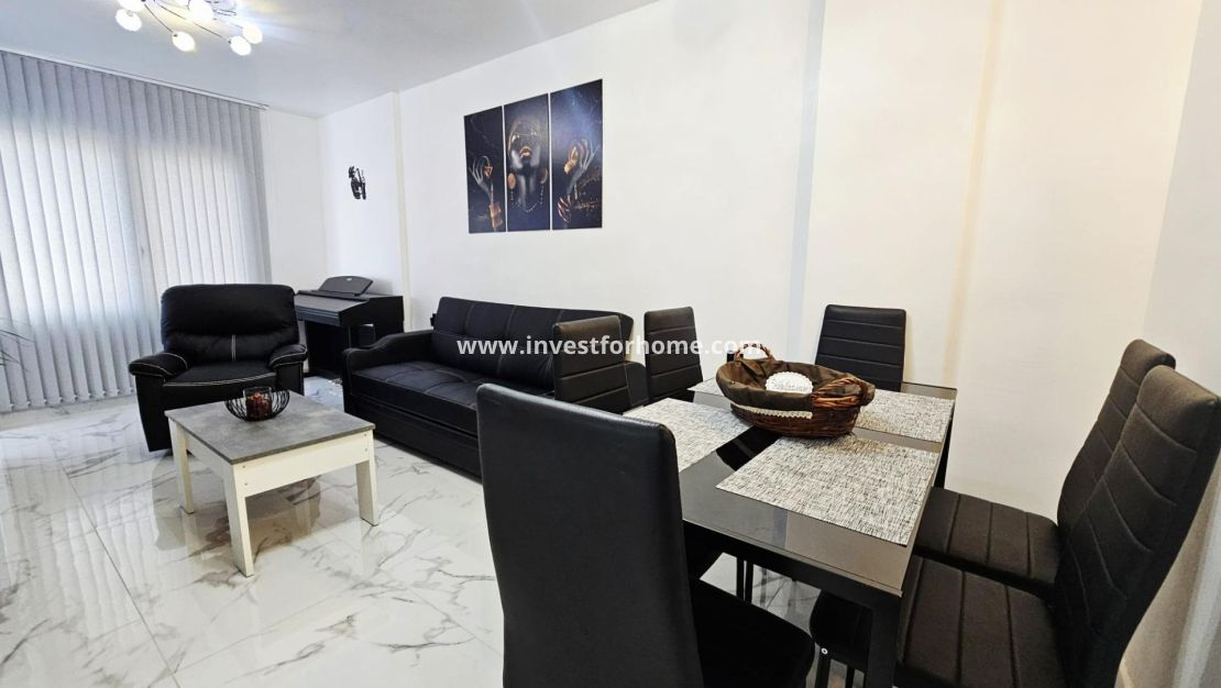 Verkoop - Appartement - Torrevieja - Centro