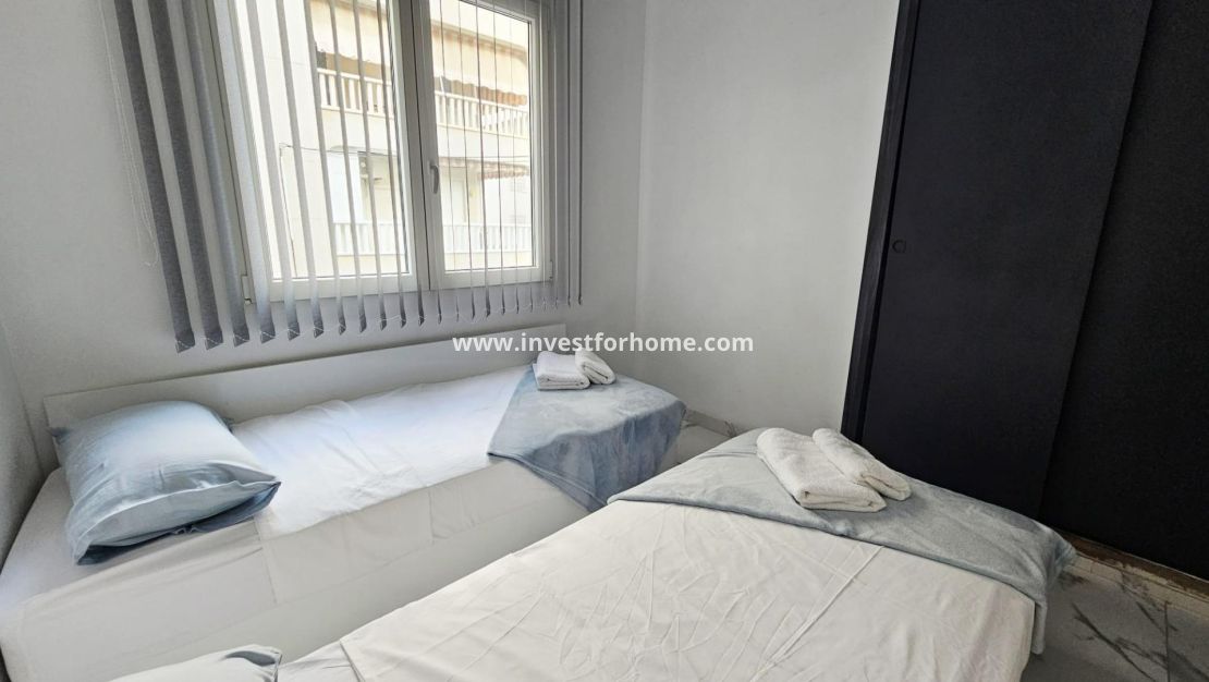 Verkoop - Appartement - Torrevieja - Centro