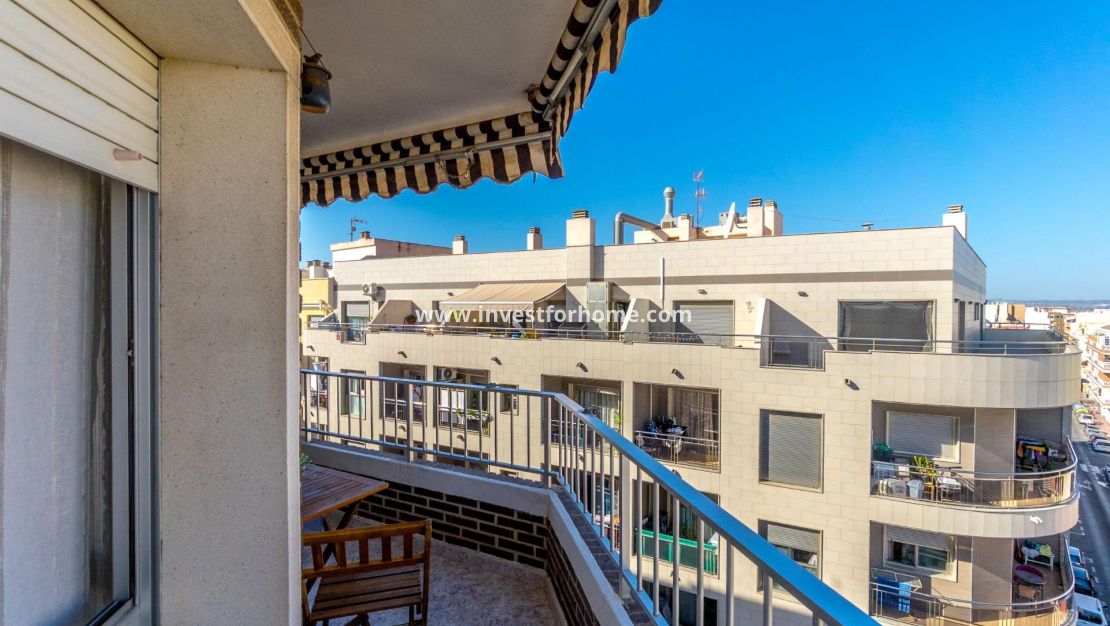 Verkoop - Appartement - Torrevieja - Centro