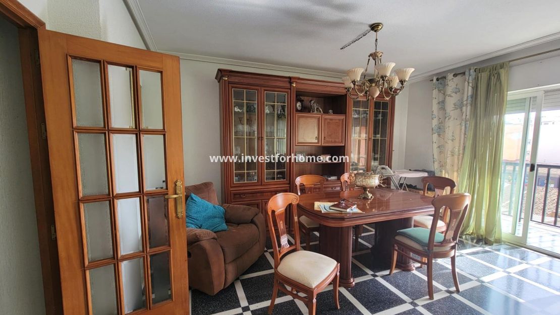 Verkoop - Appartement - Torrevieja - Centro